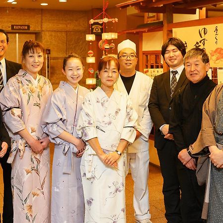 Отель Uematsuya Уэда Экстерьер фото